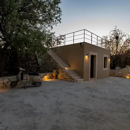 Kır Evi Petra - And More *