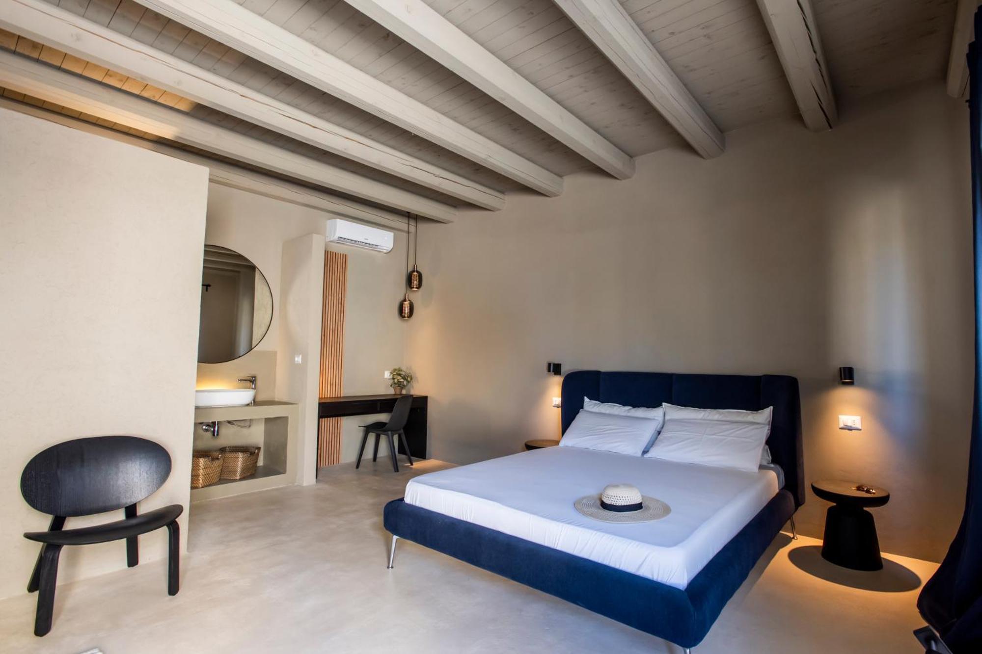 洋楽 PETRE INSPIRESCU,Loco Dice,Ricardo Villa 16-Bedroom Villa 330 m² for Sale in Sanremo, 1,400,000 €, ID